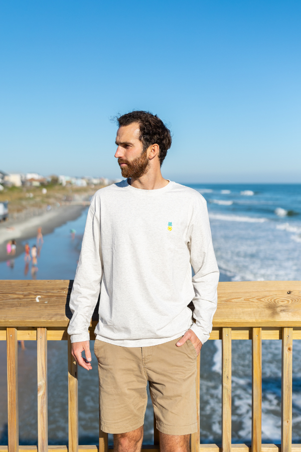 THE COMFORT TEE - LONG SLEEVE - LIGHT HEATHER GREY