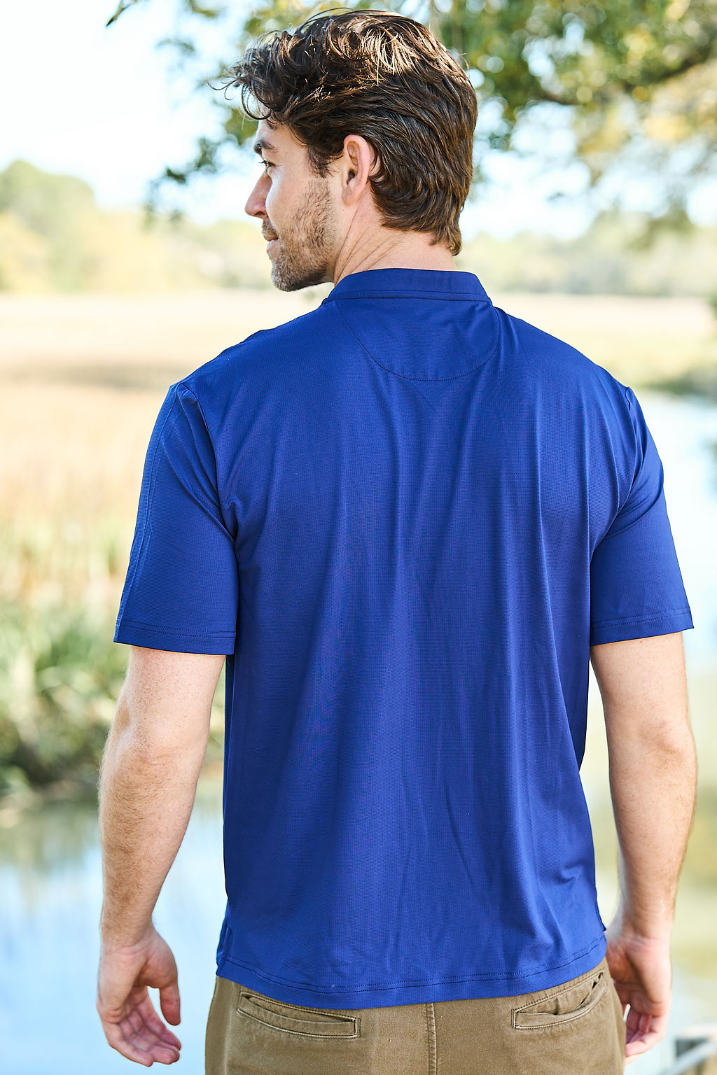 The Buck Henley | Navy